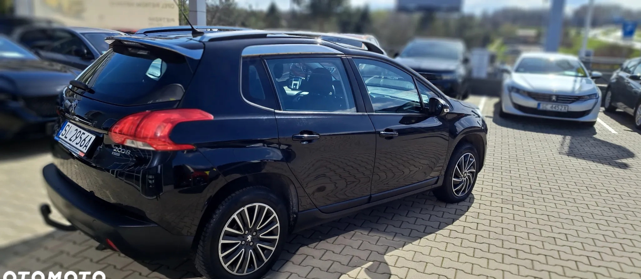 Peugeot 2008 cena 37777 przebieg: 128700, rok produkcji 2015 z Rumia małe 79